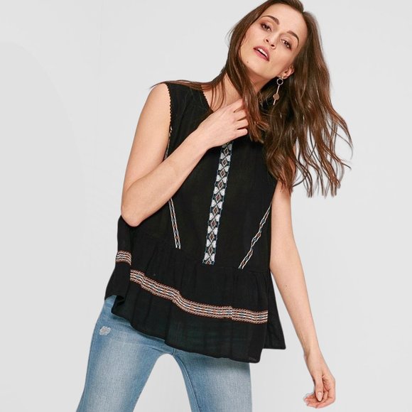 Chloe & Katie Chloe K Black Mosaic Embroidered Gauzy Textured Peplum Tank Top - Picture 8 of 16